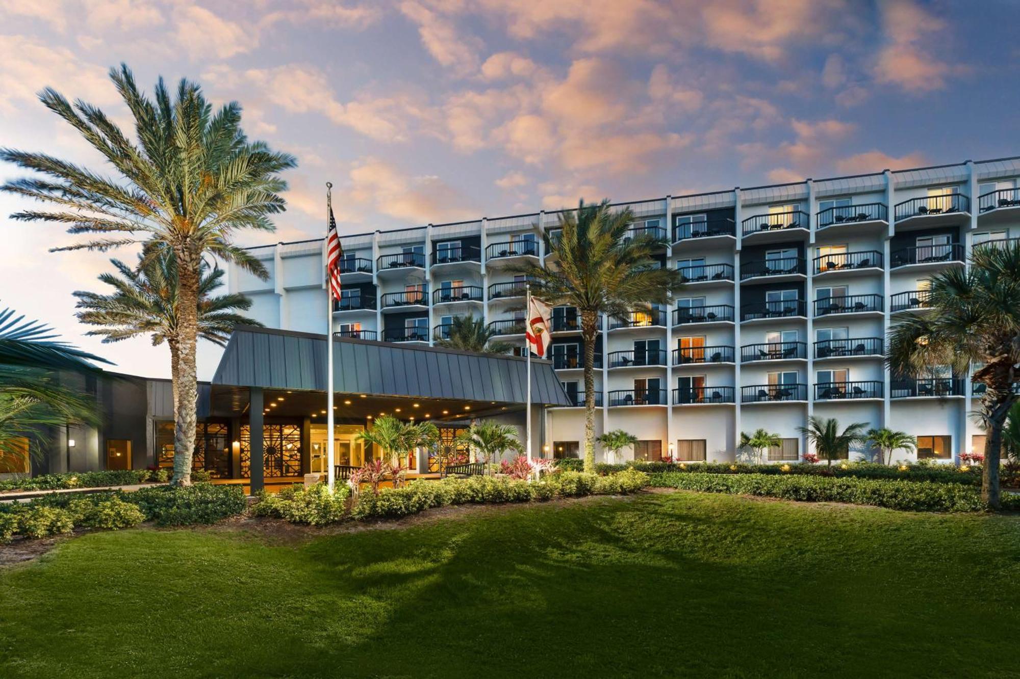 Hilton Garden Inn Cocoa Beach-Oceanfront, Fl Εξωτερικό φωτογραφία